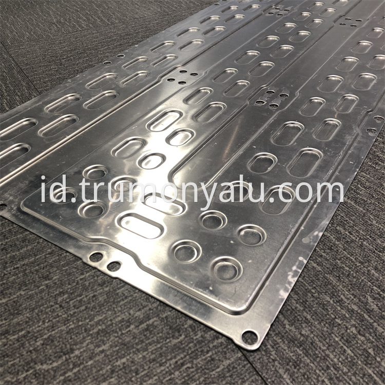 water cooling plate (9)